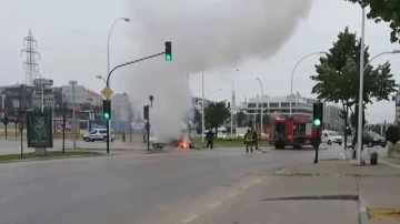 Bursa’da otomobil alev topuna döndü
