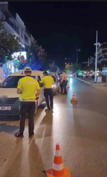 Bursa polisi Görükle Mahallesi’nde kuş uçurtmadı
