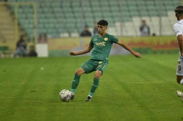 Bursaspor’a Samet Bozkurt’dan üzücü haber
