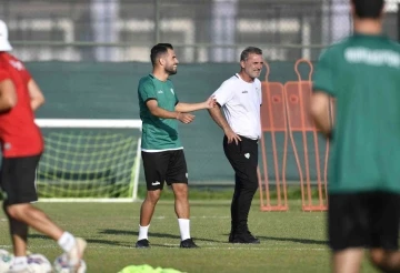 Bursaspor’da iletişime önem veriliyor
