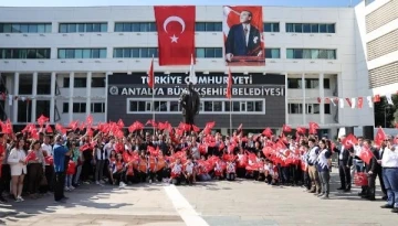 Büyükşehir'den 19 Mayıs töreni