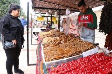 Büyükşehir'den Hatay esnafına destek