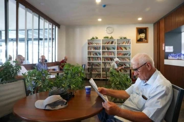 Büyükşehir Emekliler Kahvesi emeklilere nefes aldırıyor
