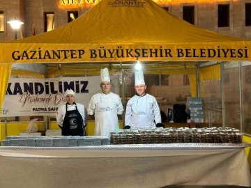 Büyükşehir, mevlit kandili vesilesiyle mevlit okuttu ve ikramda bulundu
