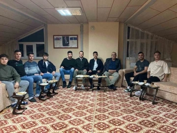 Çameli Belediye Başkanı Arslan gençlerle buluştu
