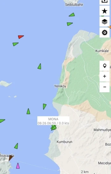 Çanakkale Boğazı’nda kargo gemisi karaya oturdu
