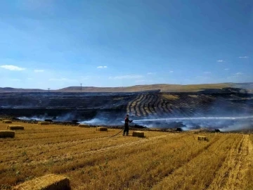 Çankırı’da anız yangını
