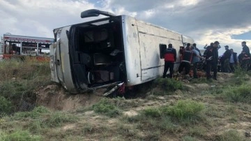 Çankırı'da can pazarı. İşçileri taşıyan otobüs şarampole devrildi