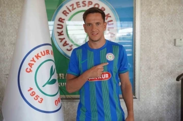 Çaykur Rizespor, Beşiktaş’tan Amir Hadziahmetovic’i kiralık olarak kadrosuna kattı
