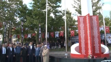 Çekmeköy’de 15 Temmuz şehitlerinin adlarının yaşatılacağı anıt park açılışı gerçekleştirildi
