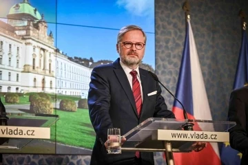 Çekya, Slovakya sınırında kontrollere başlıyor
