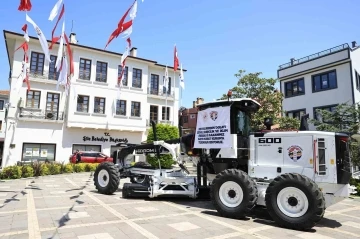 Çevre Şehircilik ve İklim Değişiklik Bakanlığı’ndan Şile’ye Greyder Hizmet Aracı hibe edildi
