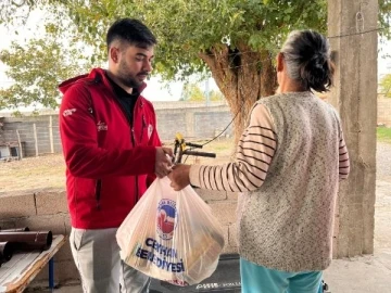 Ceyhan’da dayanışma kazanıyor