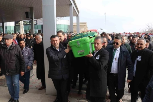 CHP Genel Başkanı Özel, Malatya’da cenaze törenine katıldı
