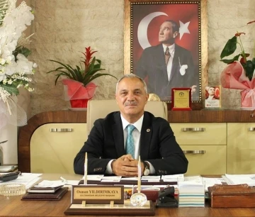 CHP’li başkandan CHP’li vekile ağır sözler: “Utanmadan nasıl pazar esnafını ziyarete çıkacaksınız”
