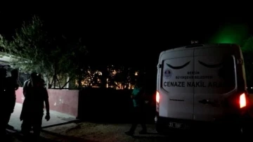 Cinnet getiren baba 7 yaşındaki oğlunu öldürüp, intihar girişiminde bulundu (2)- Yeniden