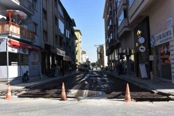 Çolak İbrahim Bey Caddesi’nde asfaltlama çalışması yapıldı
