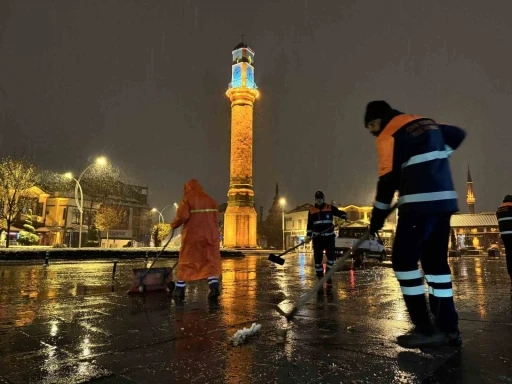 Çorum Belediyesi’nden kar mesaisi
