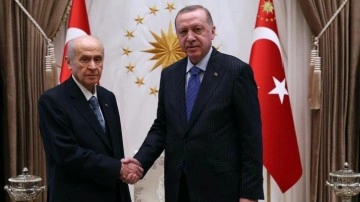 Cumhurbaşkanı Erdoğan, Devlet Bahçeli'yle telefonda görüştü