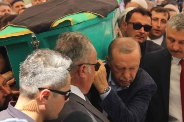 Cumhurbaşkanı Erdoğan Manisa’da cenaze törenine katıldı
