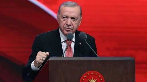 Cumhurbaşkanı Erdoğan: Onurlu ve dirayetli duruşumuzdan taviz vermeyeceğiz