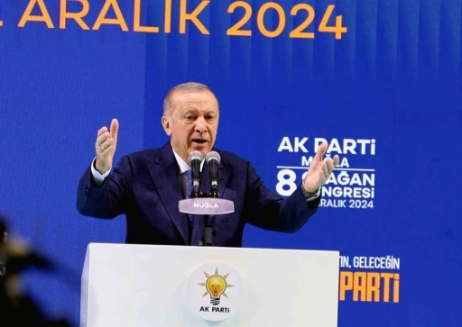 Cumhurbaşkanı Erdoğan: &quot;CHP millilikten uzaklaşıyor&quot;
