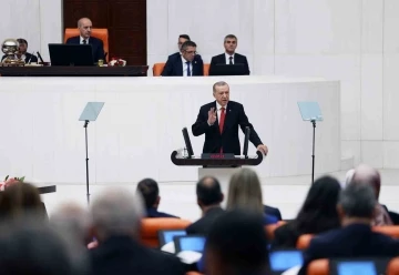 Cumhurbaşkanı Erdoğan: &quot;Herkesi yapıcı bir anlayışla yeni anayasa çağrımıza katılmaya davet ediyoruz&quot;

