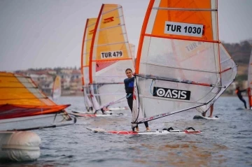 Cunda Adası TYF Rüzgar Sörfü yarışlarına ev sahipliği yaptı
