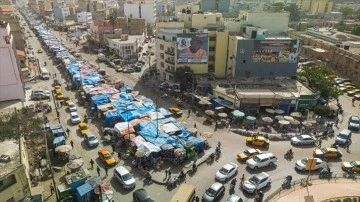 Dakar'da Cumhurbaşkanlığı Yarışı Son Hızla Devam Ediyor