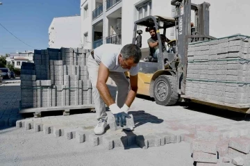 Davutlar Mahallesi yeni yollarına kavuşuyor
