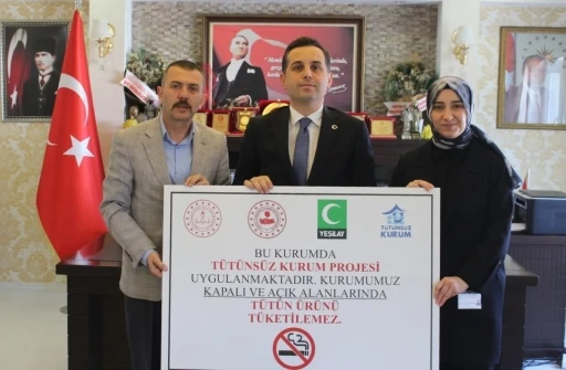 Demirözü’nde ’Tütünsüz Kurum’  projesi devam ediyor
