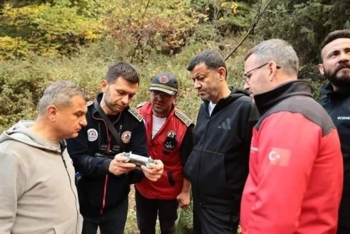 Denizli  Büyükşehir Belediyesi 3 gündür devam eden orman yangınına destek veriyor
