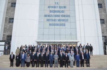 Denizli’de ADRB ve gençlik çalıştayı bölge istişare toplantısı yapıldı
