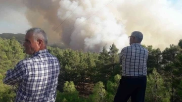 Denizli’deki yangın söndürme çalışmalarına Aydın’dan destek gönderildi
