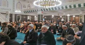 Denizli’de 3 bin kişi Kadir Gecesini birlikte idrak etti