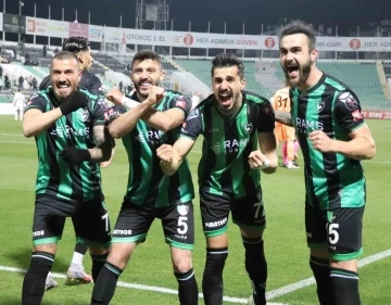 Denizlispor lige verilen arada hazırlık maçına çıkıyor
