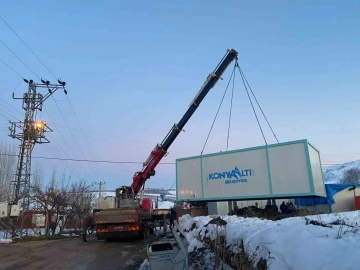 Deprem bölgesine konteyner desteği
