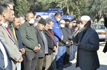 Depremde Hayatını Kaybeden Fethiyeli Sağlık Görevlisi Toprağa Verildi
