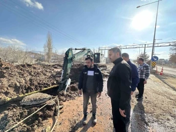 Depremin vurduğu Gölbaşı’nda depolara su verildi
