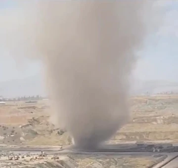 Devasa hortum çıktı,  helikopterden görüntülendi
