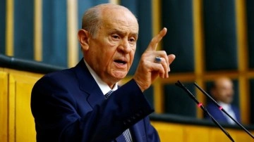 Devlet Bahçeli, İYİ Partili ismi geri çağırdı! Kürsüden ince mesaj