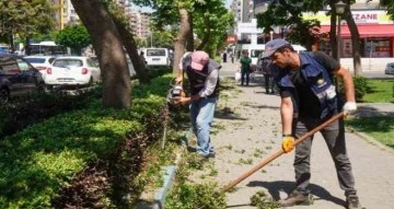 Diclekent Bulvarı’nda kaldırımlar yenileniyor