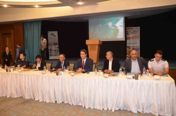 Didim’deki turizmcilerle 2022 yaz dönemi masaya yatırıldı
