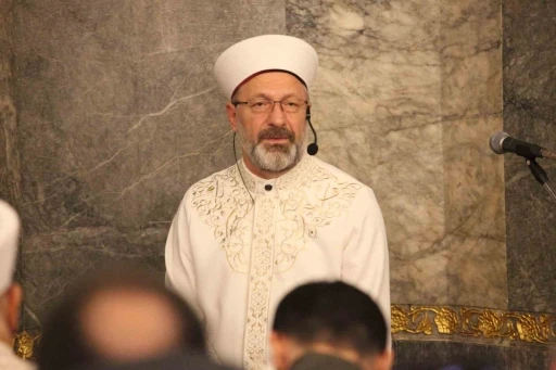 Diyanet İşleri Başkanı Erbaş Konya’da ilk teravih namazını kıldırdı
