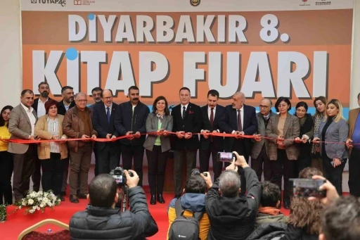 Diyarbakır 8. Kitap Fuarı başladı
