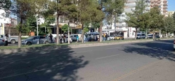 Diyarbakır’da 5 aracın karıştığı kazada maddi hasar oluştu
