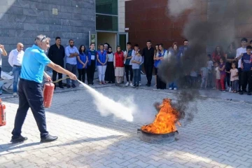 Diyarbakır itfaiyesinden yangın tatbikatı
