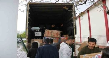 Diyarbakırlı öğrencilerden depremzede kardeşlerine binlerce koli hediye