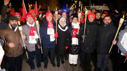 Dondurucu havada, Sarıkamış Şehitleri için yürüdüler
