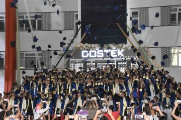 DOSTEK Koleji’nde mezuniyet heyecanı
